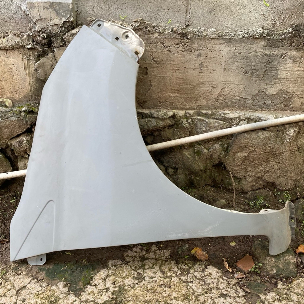 FENDER DEPAN CALYA SIGRA KANAN KIRI 1.0 COPOTAN MOBIL ORIGINAL