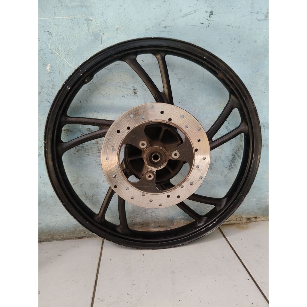 velg belakang suzuki axelo/ FL injeksi 125 original