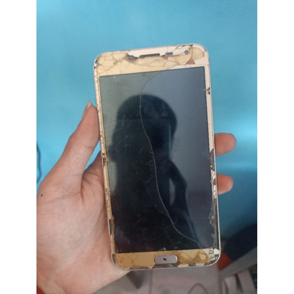 Samsung j4 minus lcd