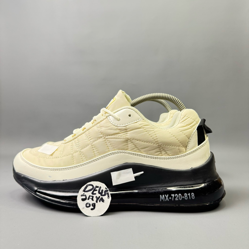 SEPATU SNEAKERS AR MX 720-818 TERLARIS