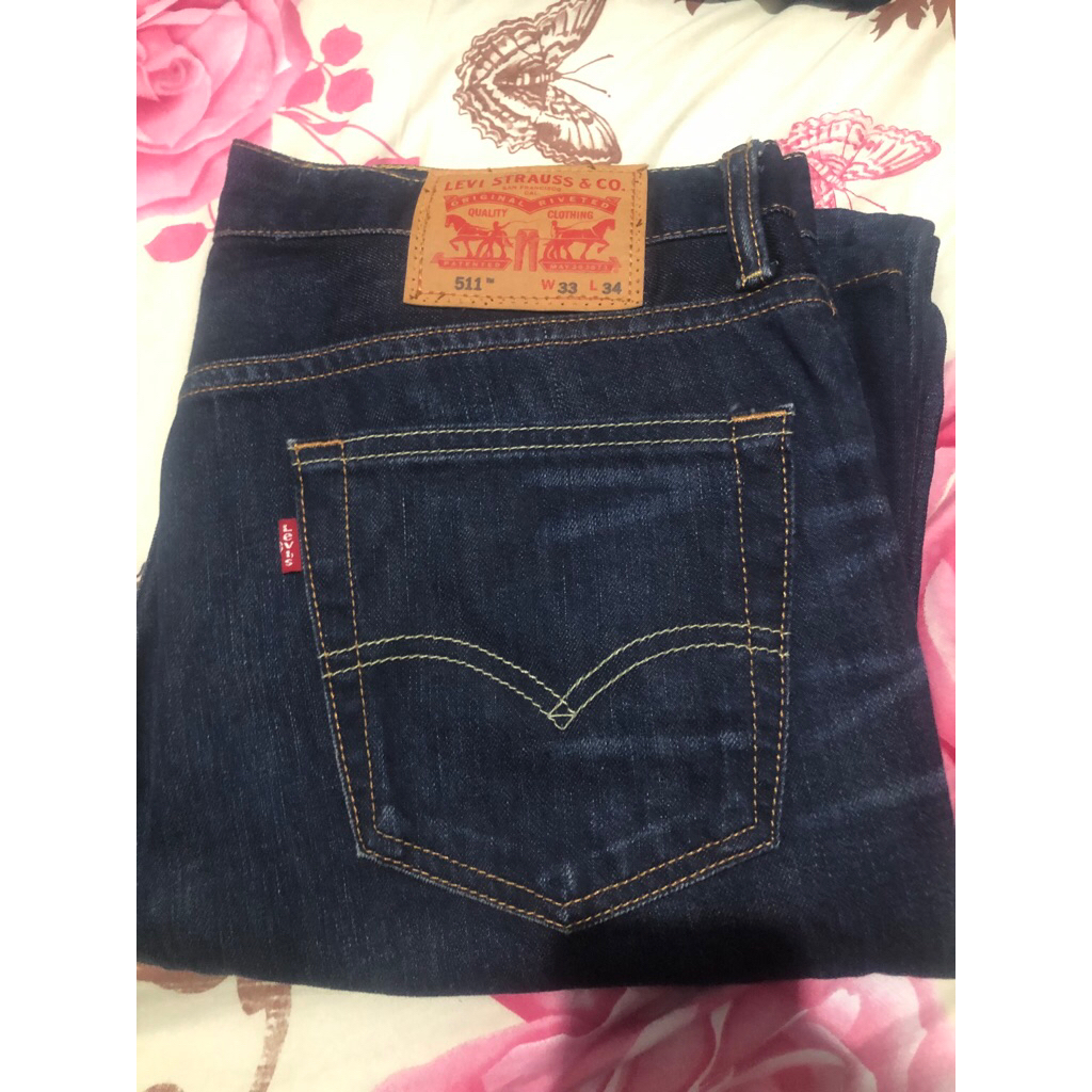 Levi’s 511 black wash jeans 33x34