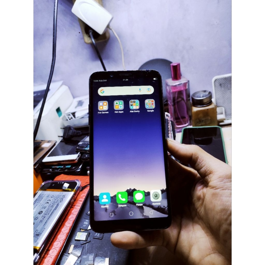 Unit Second Oppo F5 Ram4/32GB 4G Normal Siap Pakai