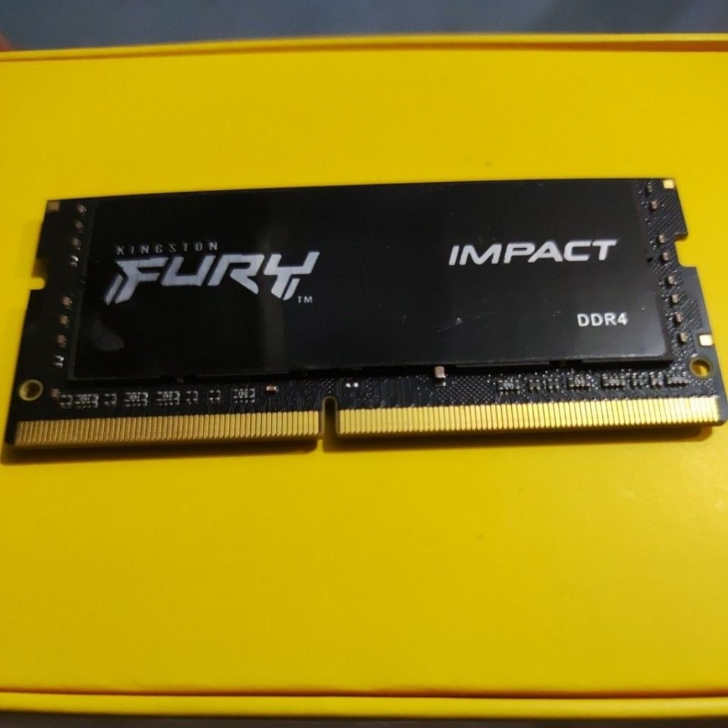 Memory RAM laptop Kingston Fury Impact Sodimm DDR4 PC2400 8GB 2400Mhz bekas