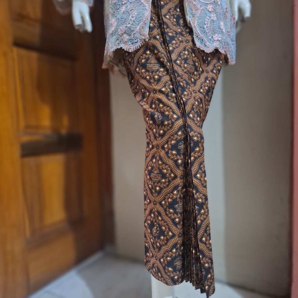 Batik Malyka Solo Rok Wiru Sidoluhur Gringsing Kantil Sogan