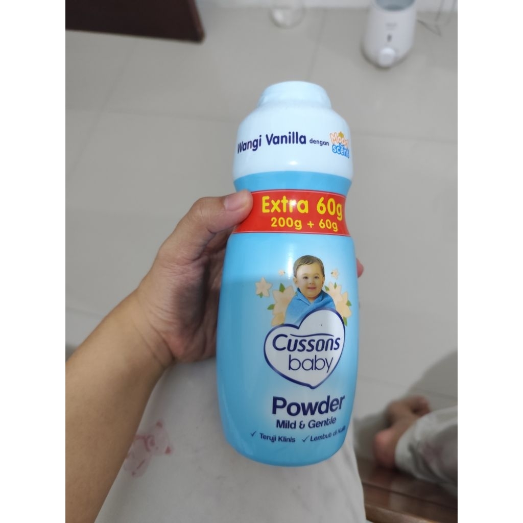 bedak cussons