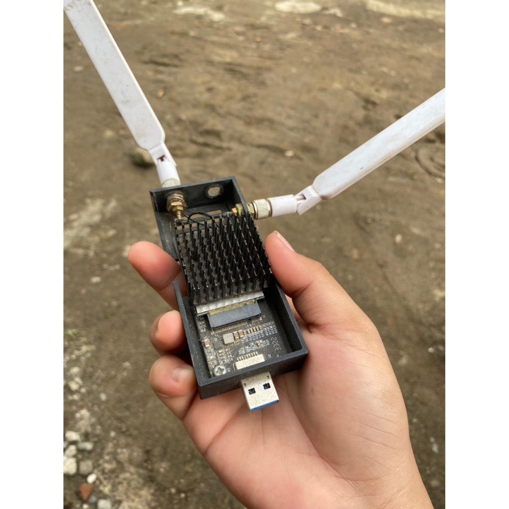 Modem Rakitan L860 GL