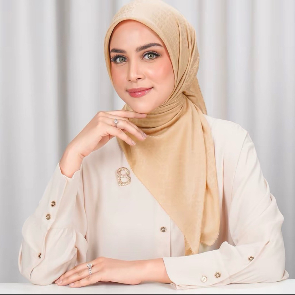 Buttonscarves Tapis Emboss 2.0 Latte (Preloved)