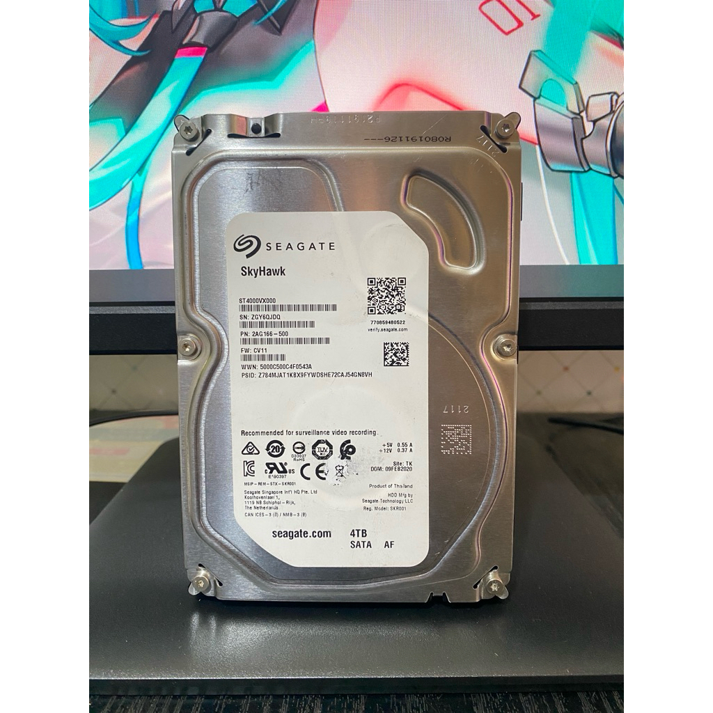 HDD 4TB Seagate SkyHawk ST4000VX000 SATA 3.5 inch–Cocok untuk CCTV / Storage Bekas Normal Siap Pakai