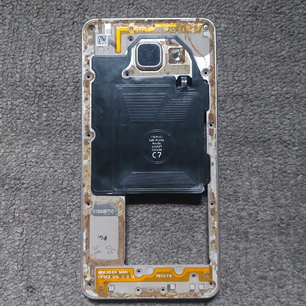 Tulang Tengah Bazzel Housing NFC  SAMSUNG A510 A5 2016 Asli Copotan Original