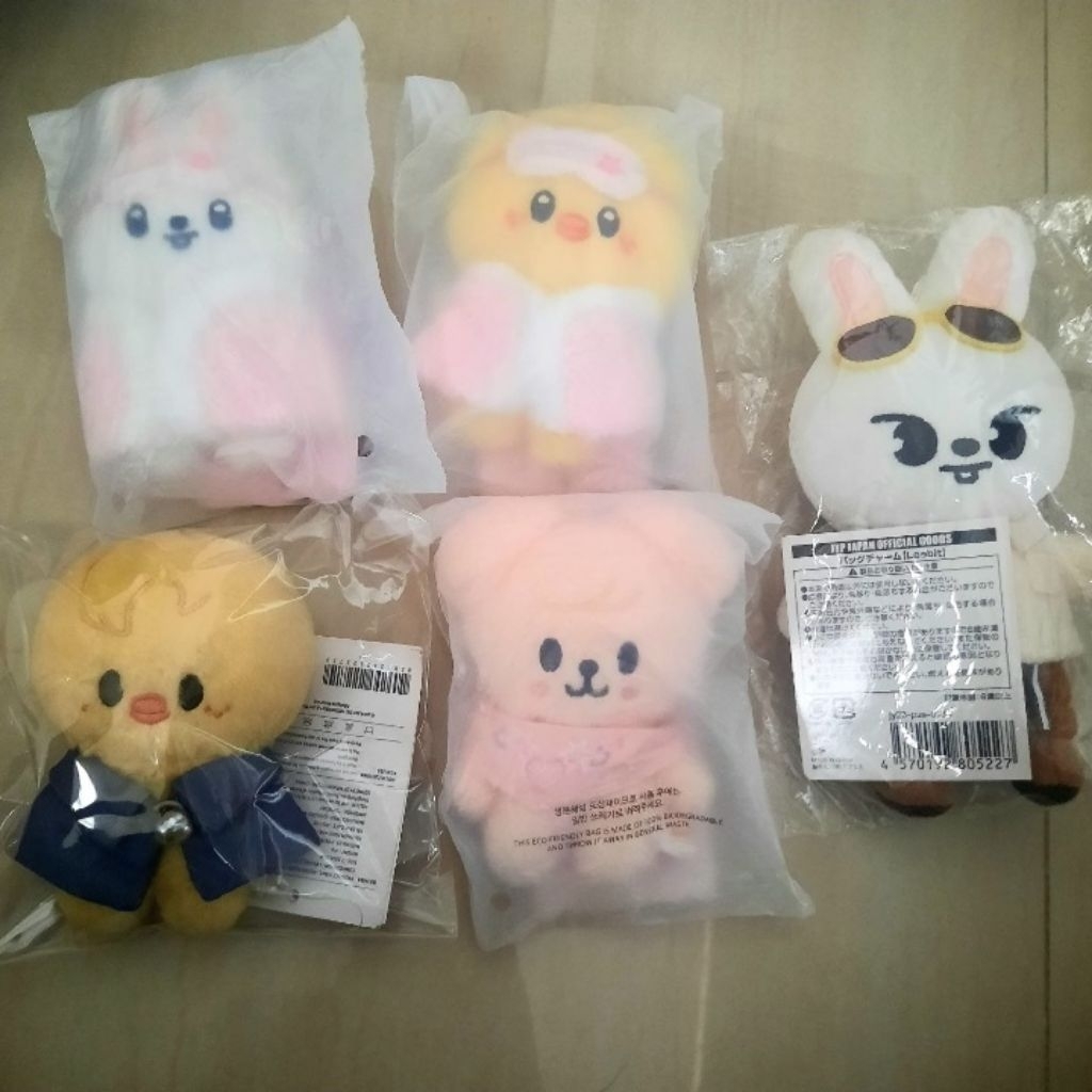 official skzoo 10cm magic school 5 o'clock little house bagcharm japan jepang jp leebit puppym bboka