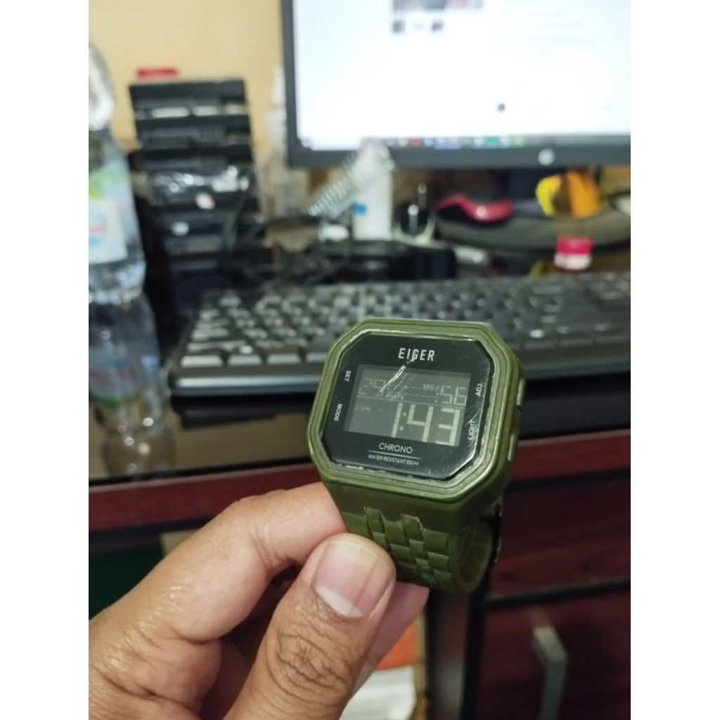 jam tangan eiger  ori