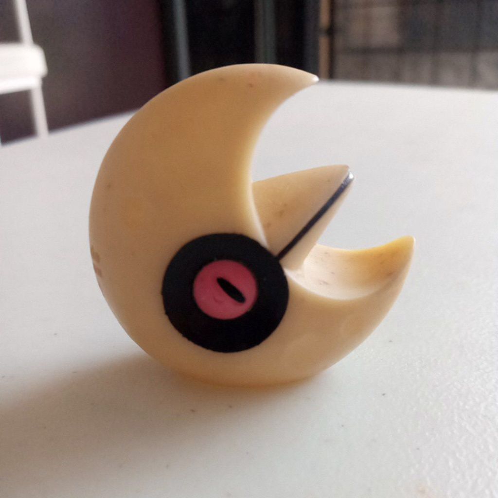 BANDAI FINGER DOLL LUNATONE POKEMON
