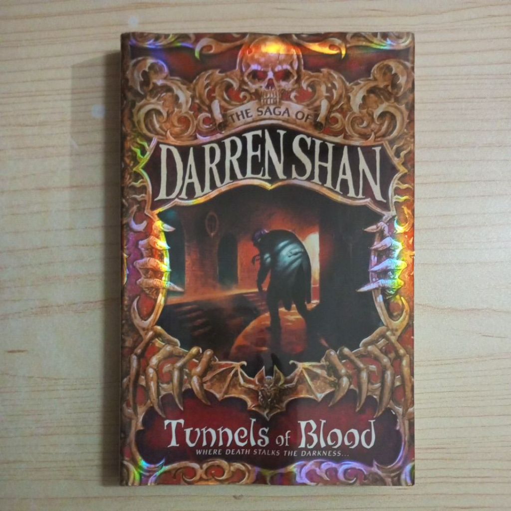 NOVEL THE SAGA OF DARREN SHAN TUNNELS OF BLOOD