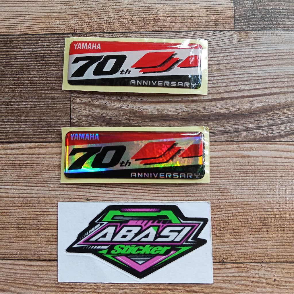 Sticker Emblem Anniversary Yamaha 70 th
