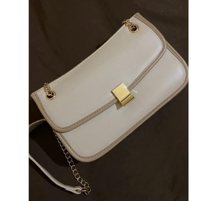 Tas Selempang Bostanten (Apricot)