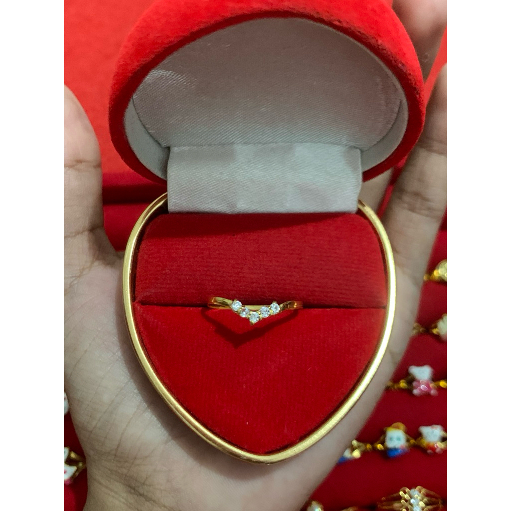 cincin aurel permata 05gram emas muda 3karat