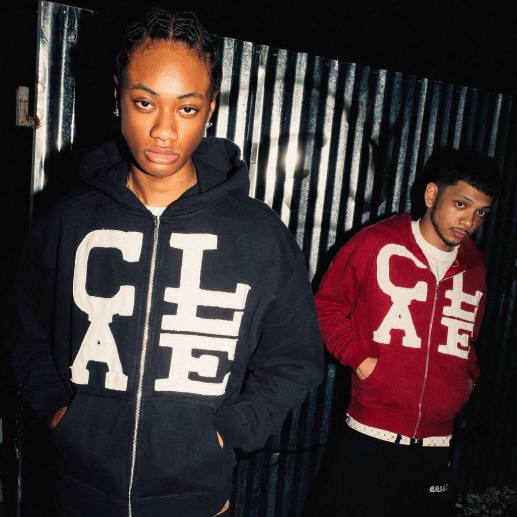 [ORIGINAL 100%] CALLE Raya Collection//CALLE X SVG//Calle de Larache Zipp Hoodie Black//Pink//Blue//
