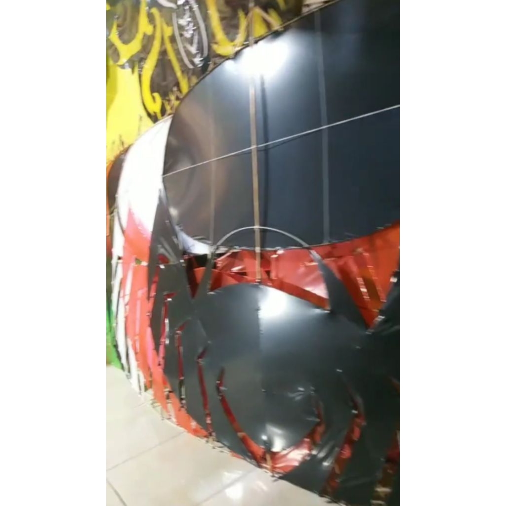 Layangan ram raman black spider