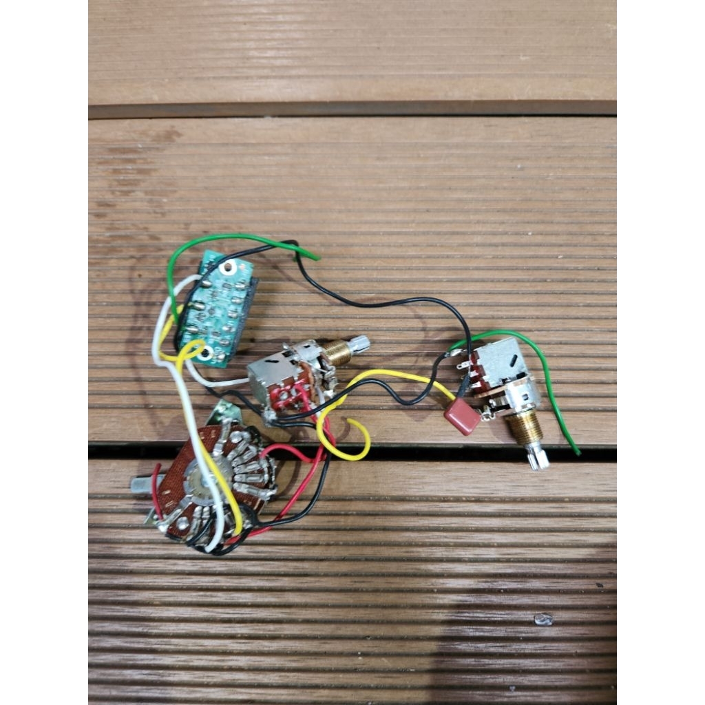 Pre Wiring Pickup Gitar Fishman Fluence