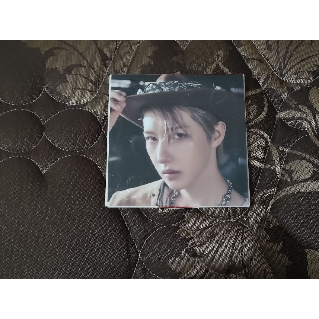 CO BOOKED BIU RENJUN VER