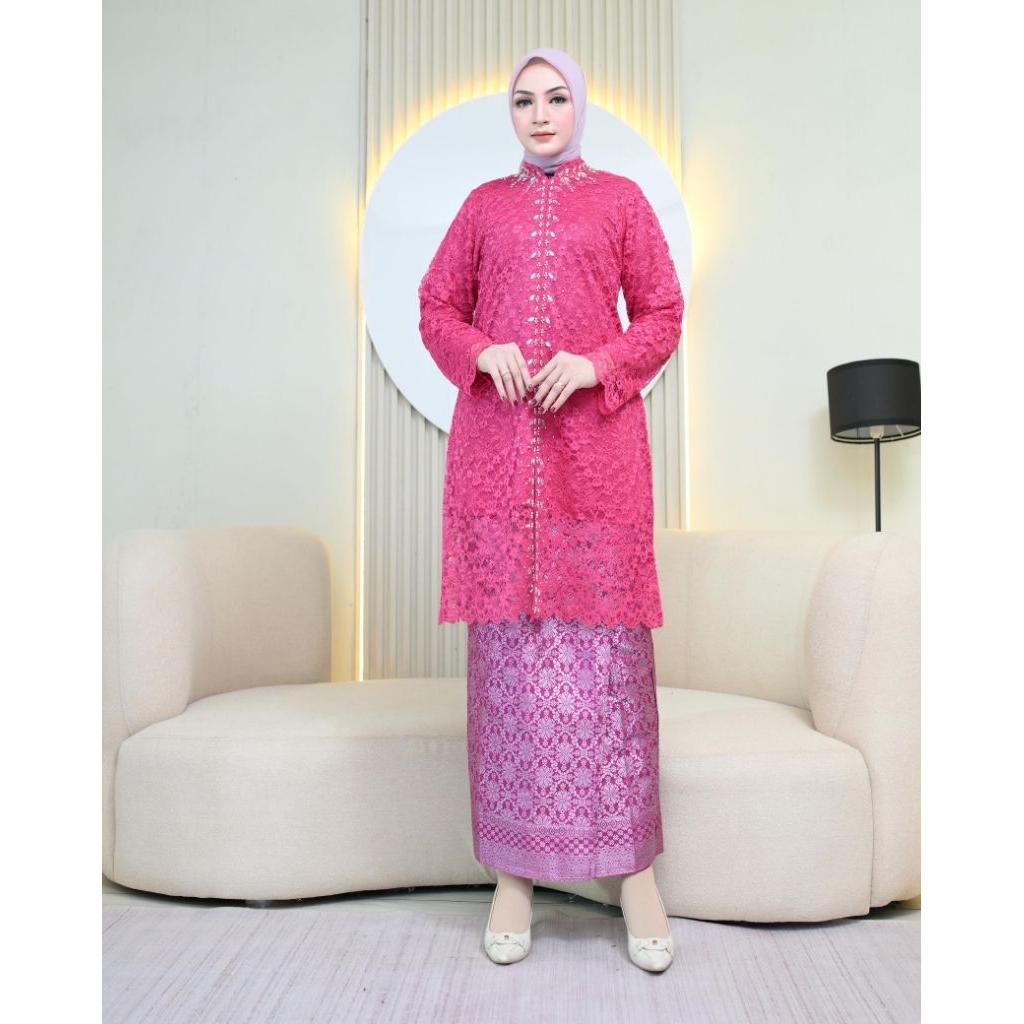 kebaya malika