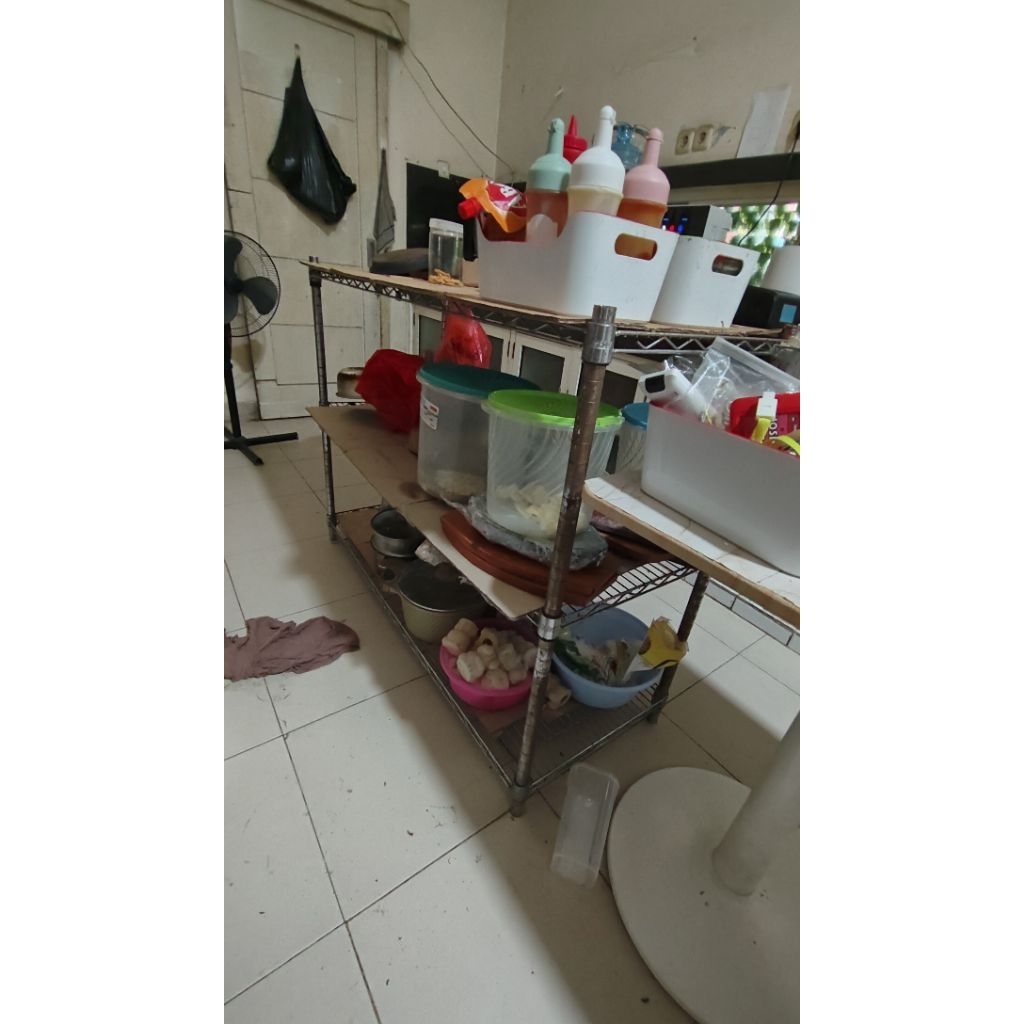 rak krisbow jaring bekas cafe 3 susun ACE HARDWARE