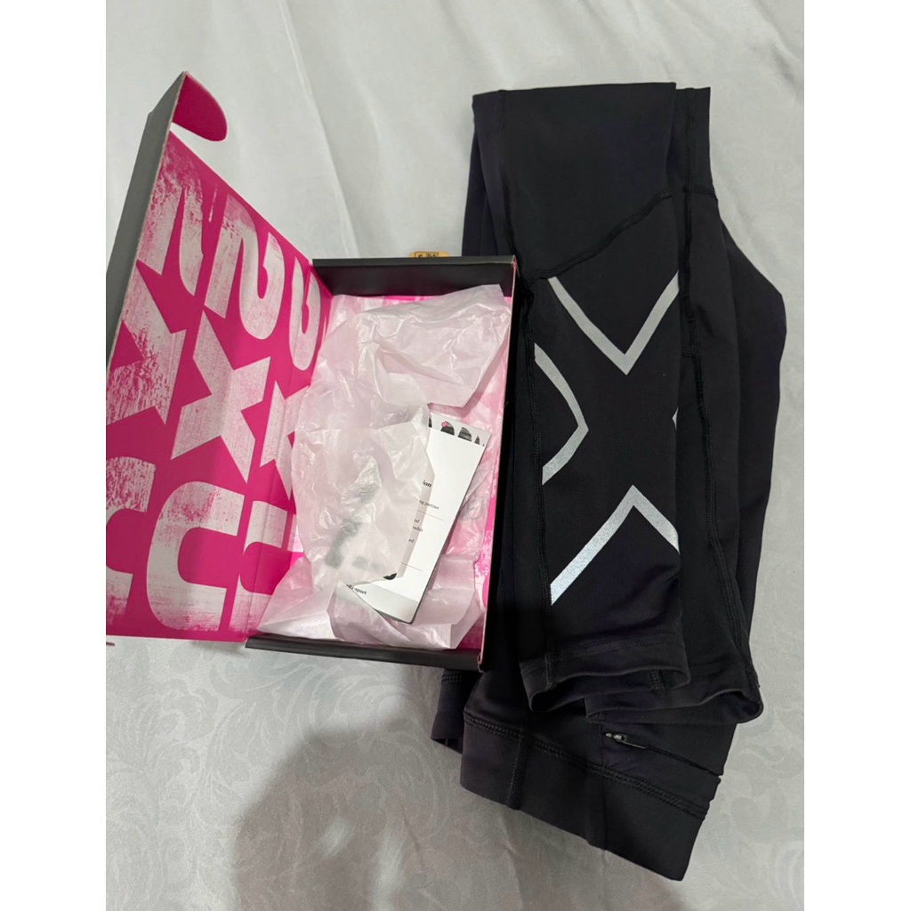 Compression 2XU Aero Size S Man ( Preloved hanya sekali pakai )