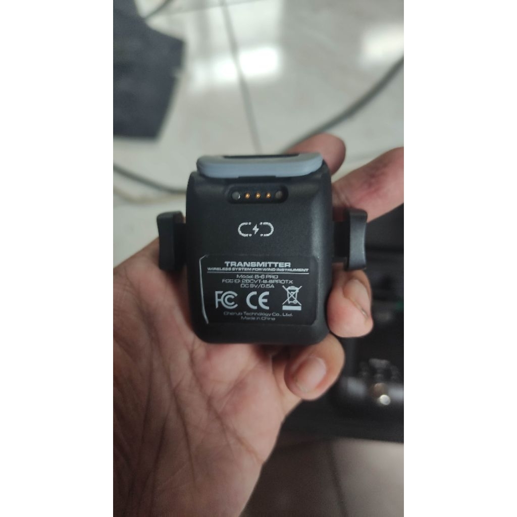 Nux B6 Pro Microphone Wireless Saxophone