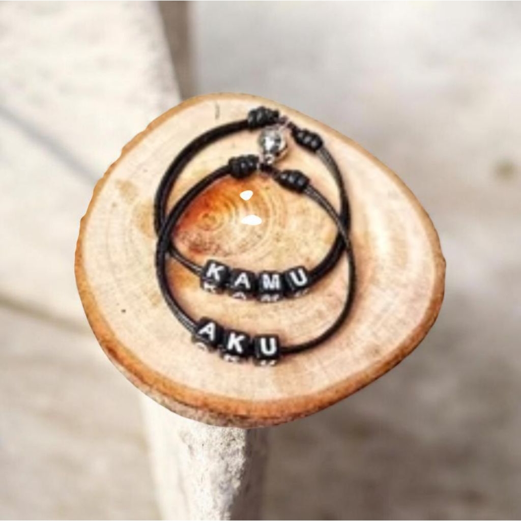 GELANG COUPLE / GRLANG COUPLE INISIAL MAGNET / GELANG NAMA MAGNET / GELANG POLOS MAGNET
