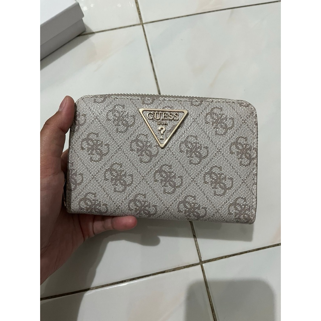 Dompet Original Guess
