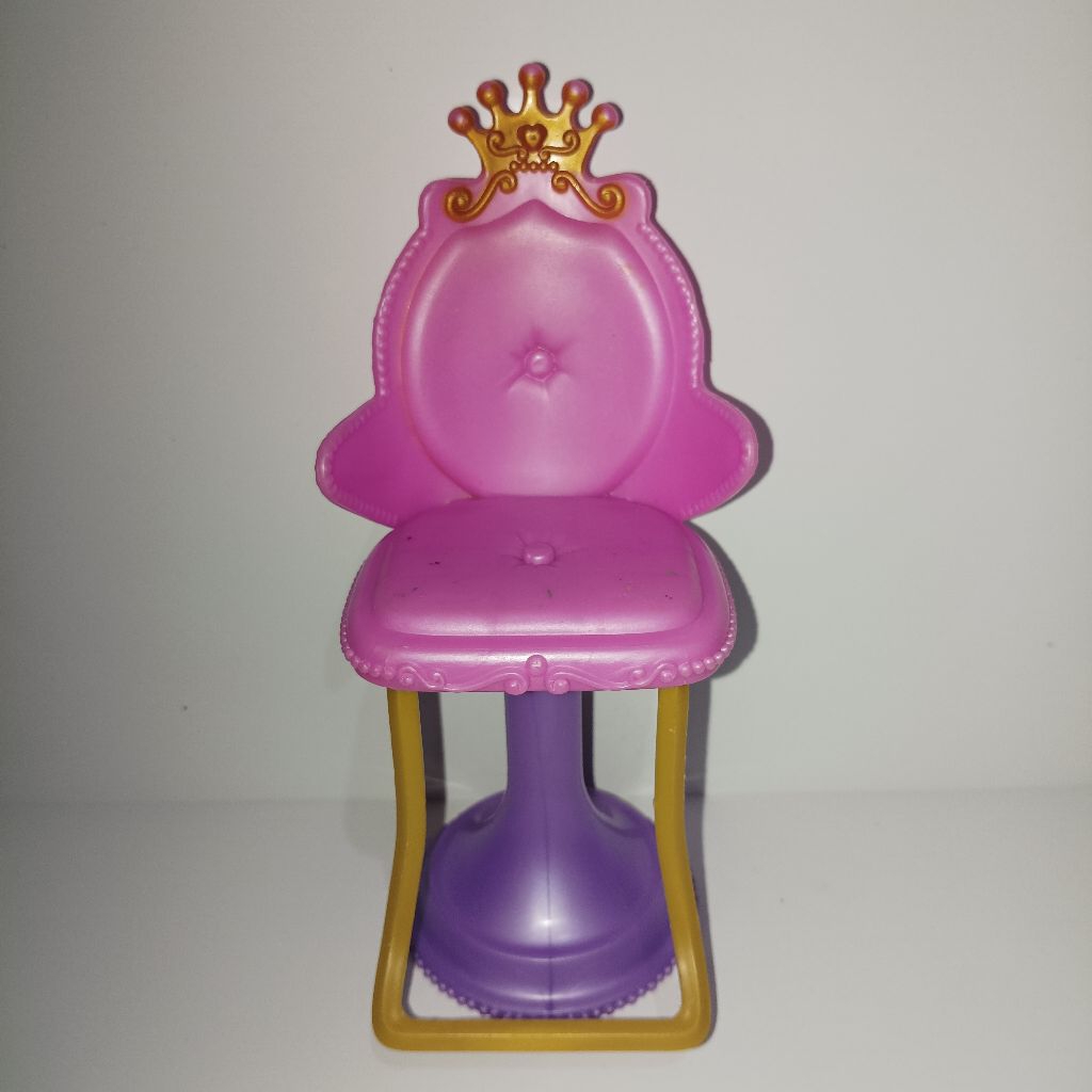 Perabotan Barbie Mainan Preloved