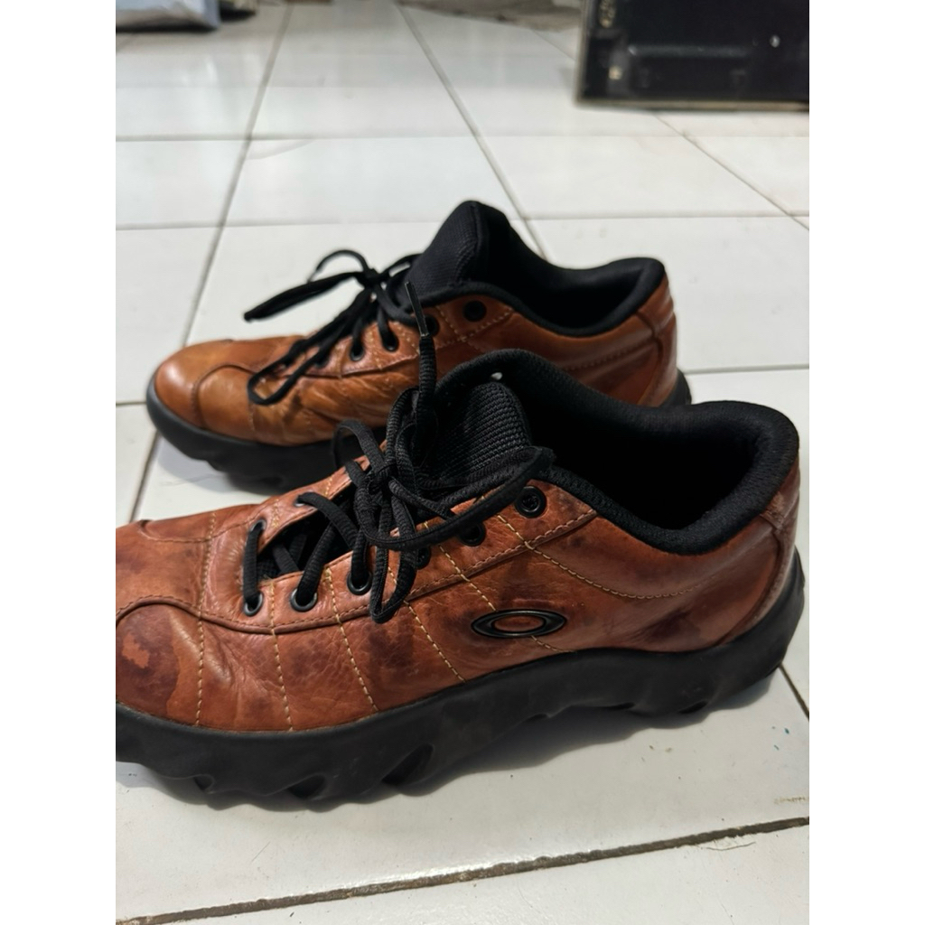 SEPATU KULIT OAKLEY VINTAGE ORIGINAL 100%