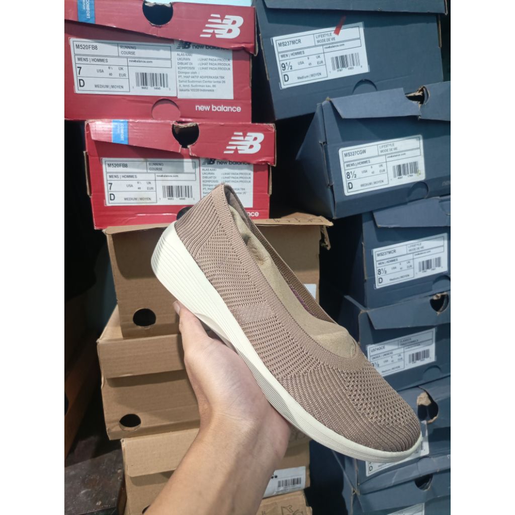 Skechers Fancy You Original 100% Sz 40