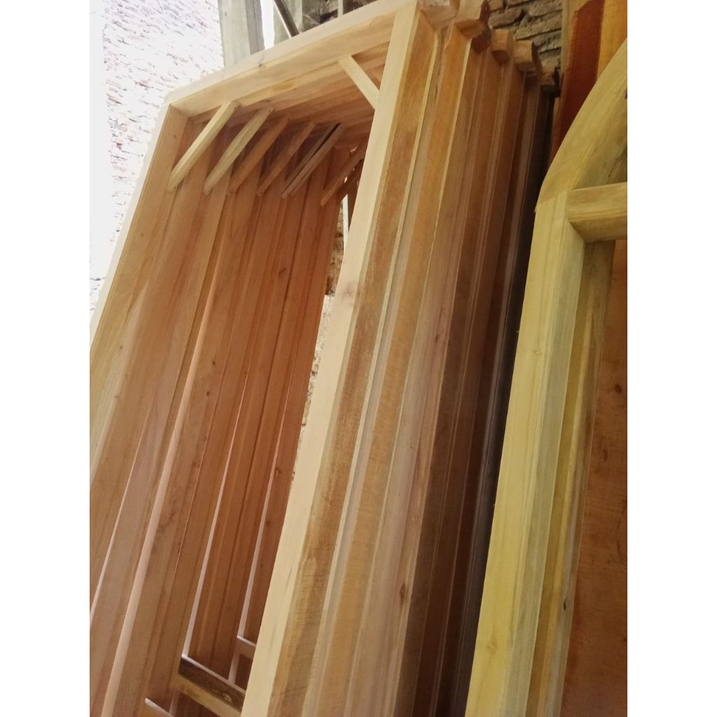 KUSEN PINTU DAN JENDELA KAYU JATI MAHONI ASLI PERHUTANI PROMO DISKON BIG FLASH SALE PUNCAK GAJIAN TE