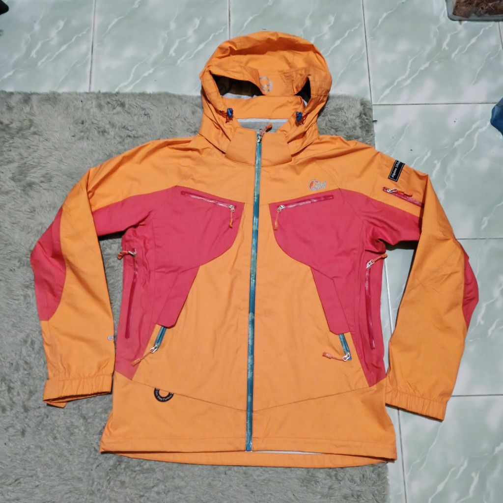 jaket Lowe Alpine size M LD 110 P 65 limited gorpcore