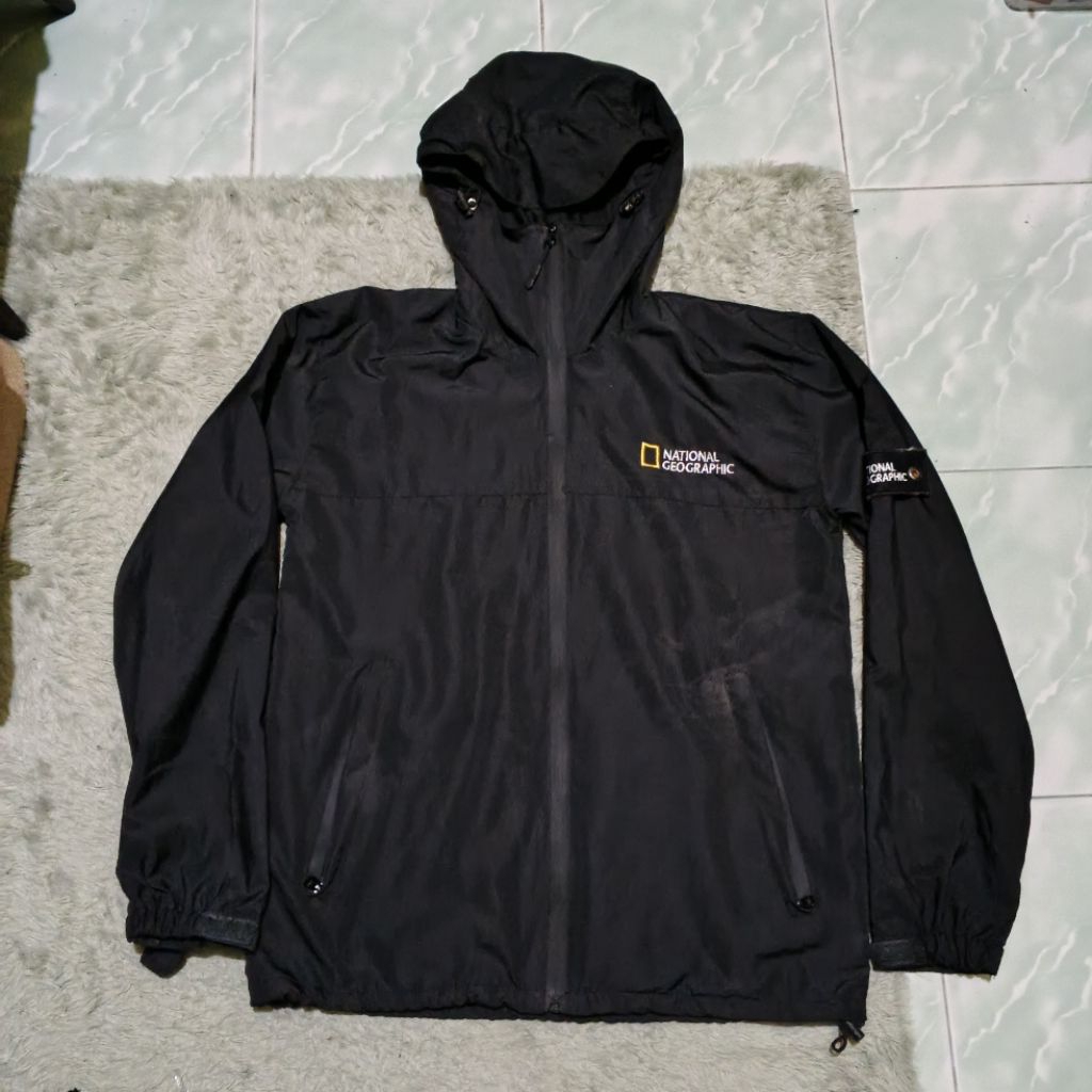 jaket national Geographic size M LD 110 P 67 waterproof windproof outdoor