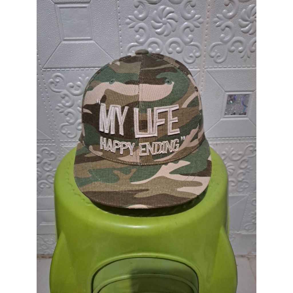 Topi visor pendek vispen tipe snapback second/bekas