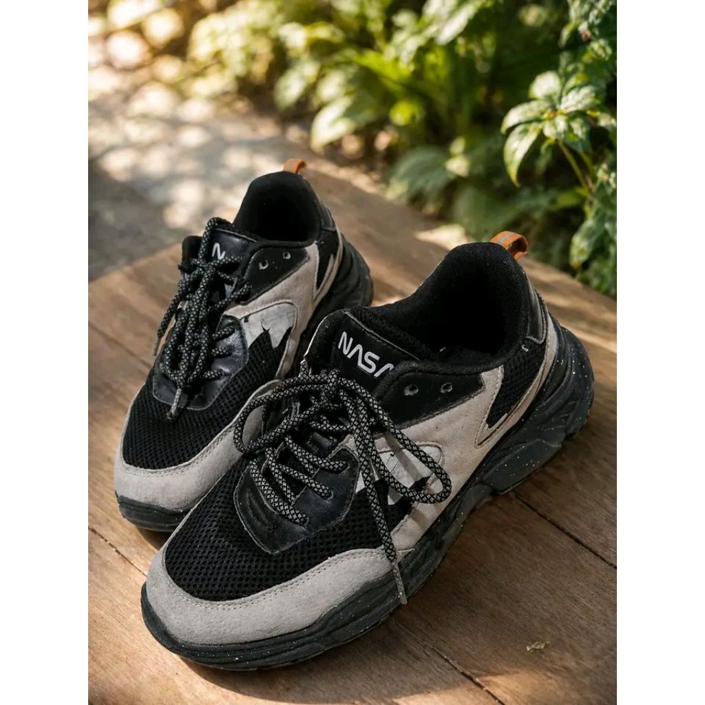 Sepatu Guten X Nasa Original