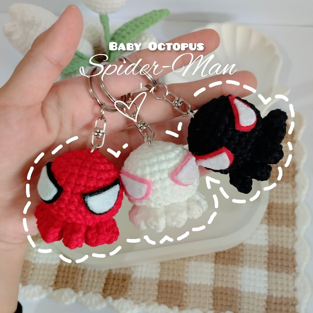 Gantungan Kunci Bayi Gurita Spider-Man & Spider-Gwen Rajut | Gantungan Kunci Couple | Gantungan Tas 