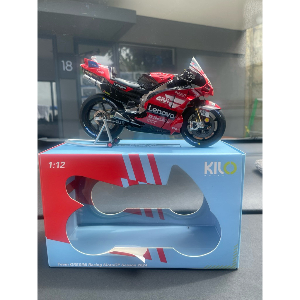 fransesco bagnaia pecco gp26 motogp ducati factory skala 1/12 diecast custom dari kiloworks