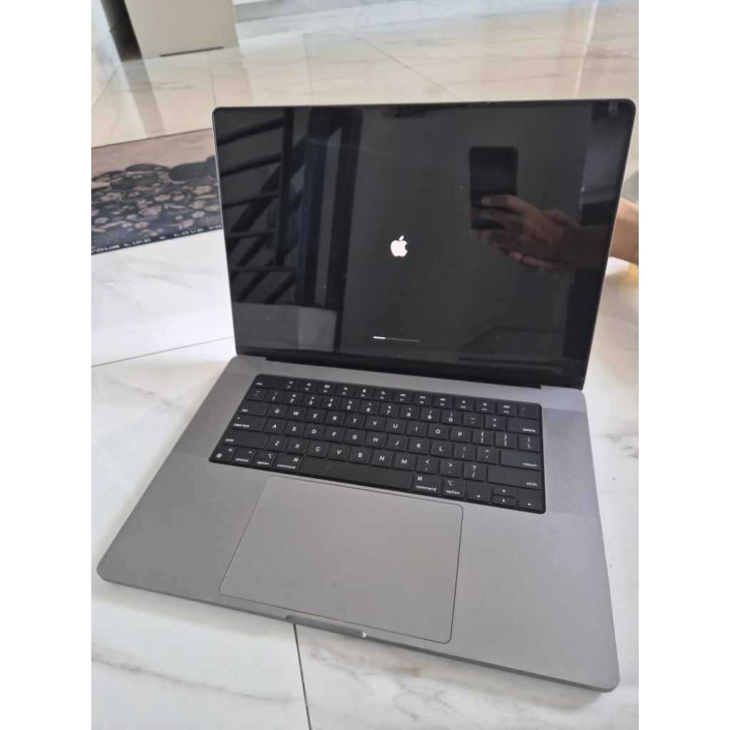 Macbook Pro M1 Pro 16inch 16GB 512GB