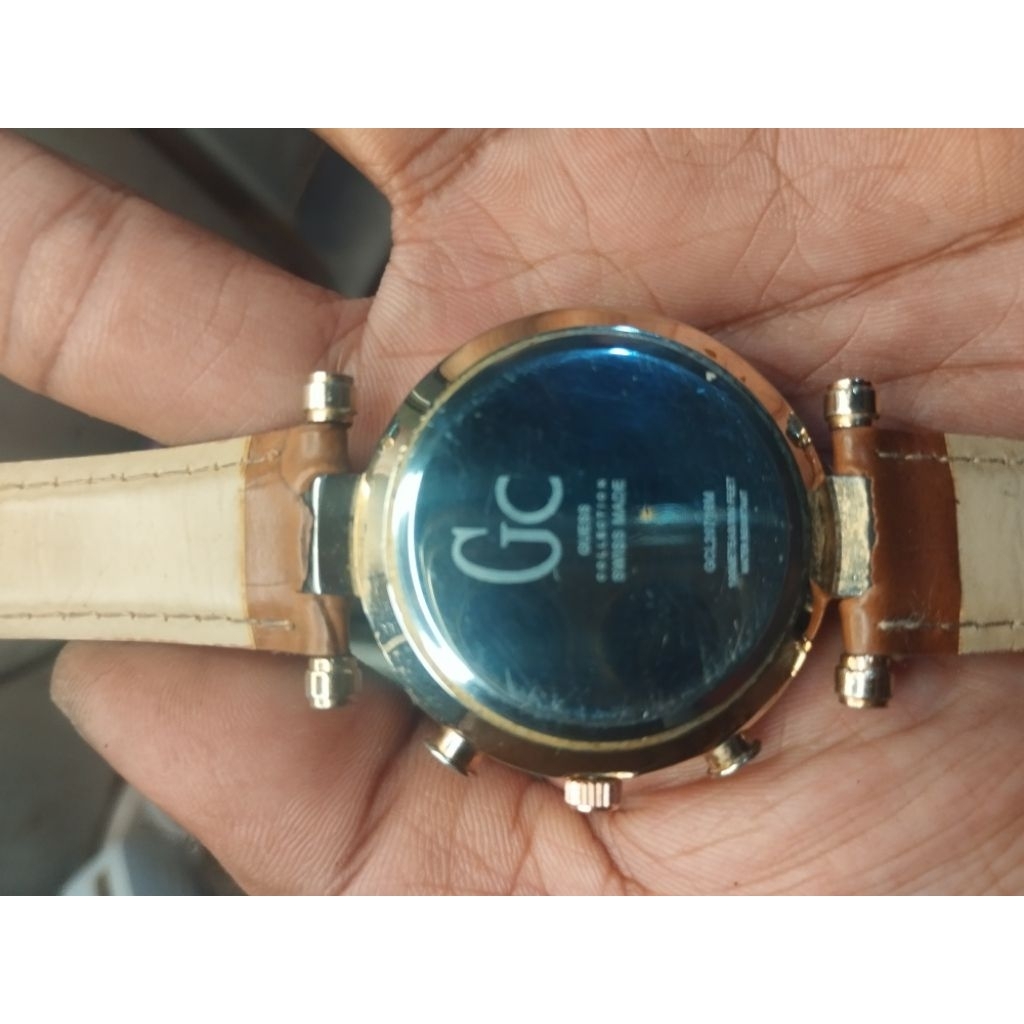 jam tangan guess bekas tidak ori