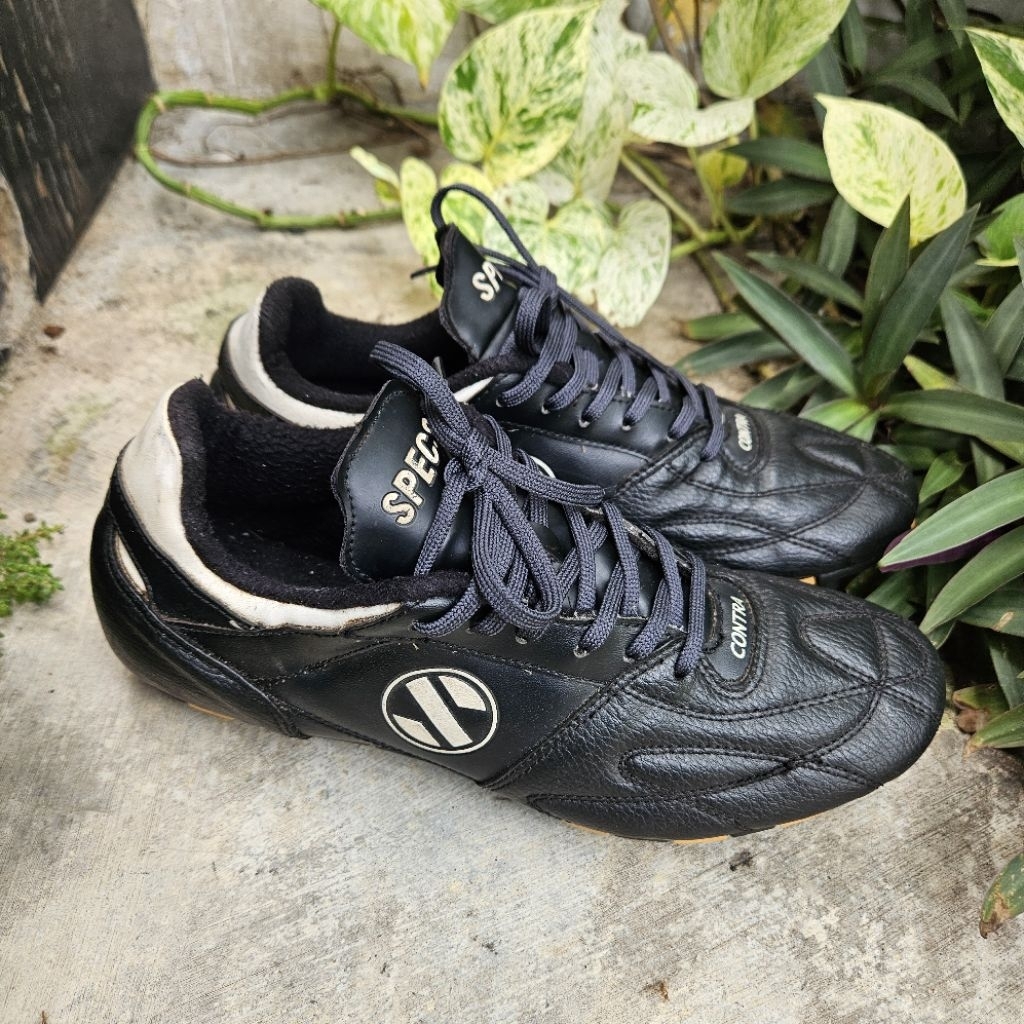 sepatu bola second specs size 40(25cm)