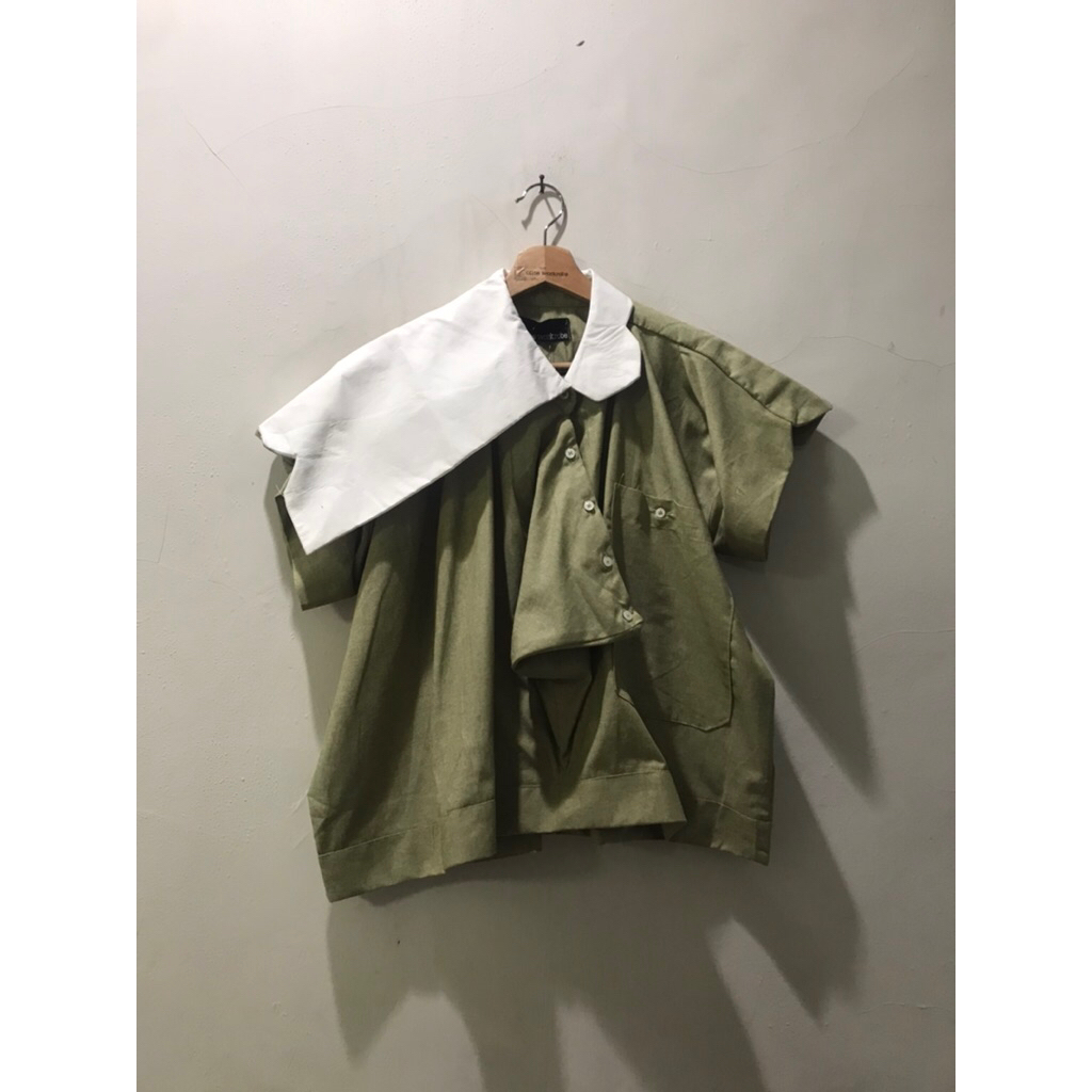 OLINE WORKROBE - KEONNA COWLED TOP IN SAGE
