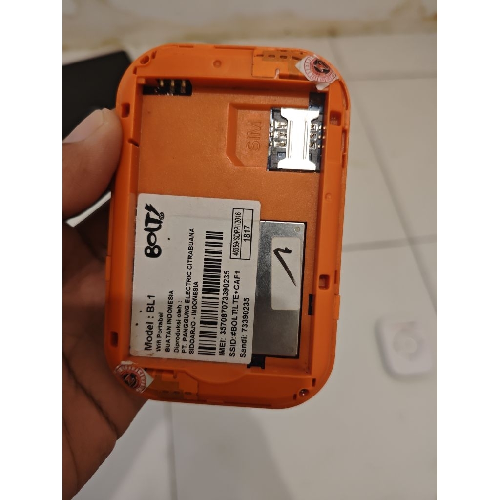 modem bolt