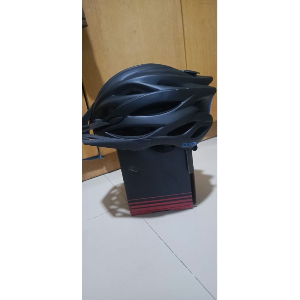 helm elyon