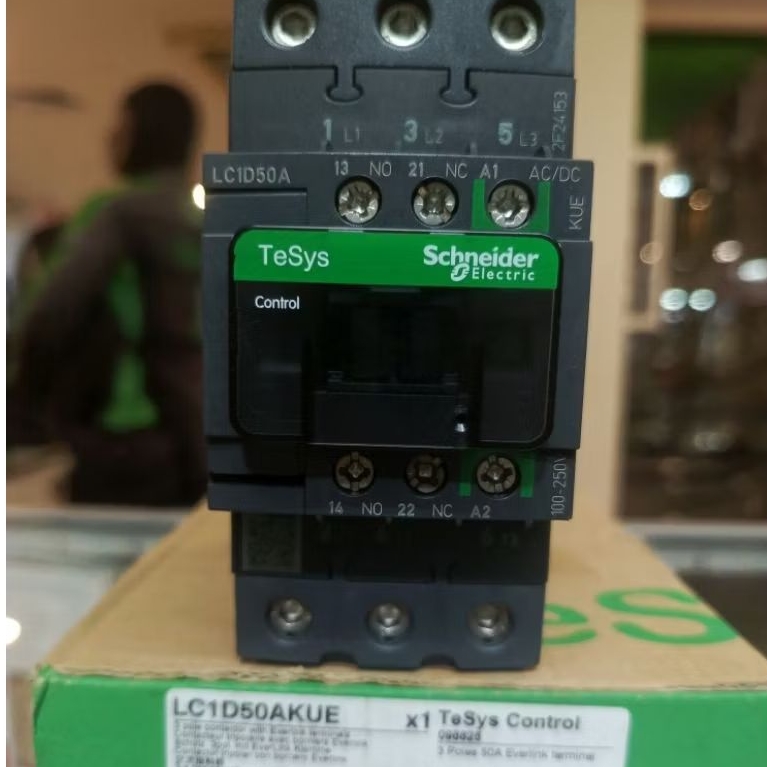 KONTAKTOR CONTACTOR SCHNEIDER LC1D50KUE 100-250VAC/DC 50A SCHNEIDER ORIGINAL