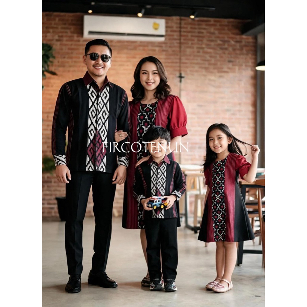 Couple Keluarga Tenun Toraja Hitam Maroon - Sarimbit Keluarga Tenun - Kemeja Tenun Pria & Dress Tenu