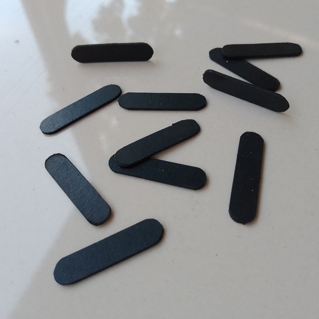 DIY UNIVERSAL Karet Kaki Laptop Lenovo Ideapad 5-14 AREO5 | Rubber Feet Anti Slip | Dudukan Bawah | 