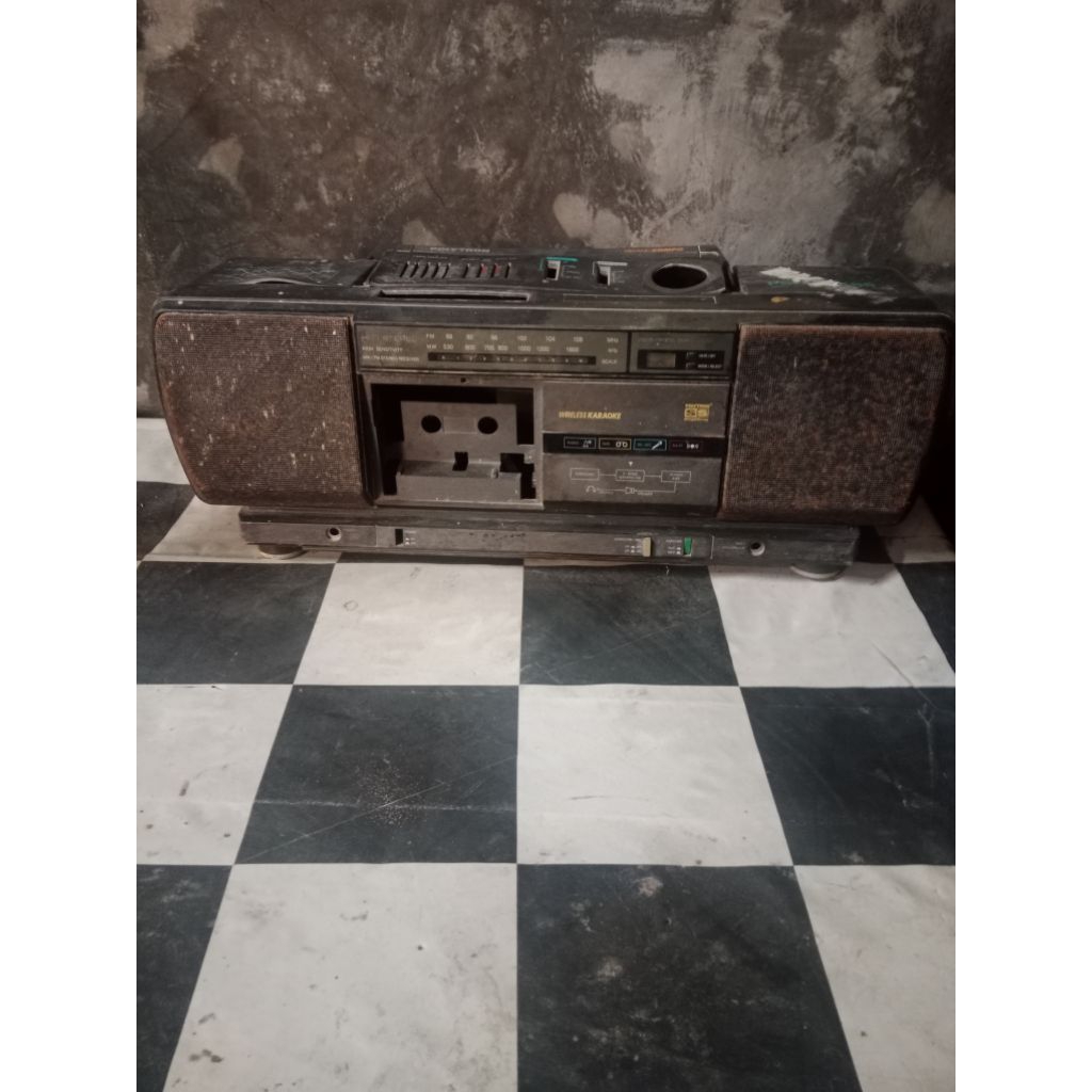 box tape radio compo polytron